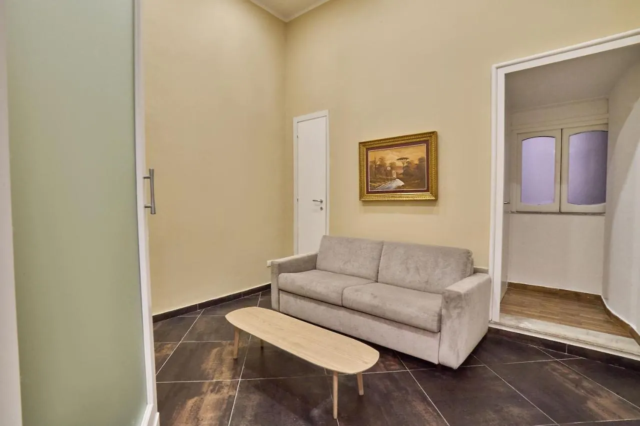 Via Niccolo Tommaseo 14 Apartment Naples Italy