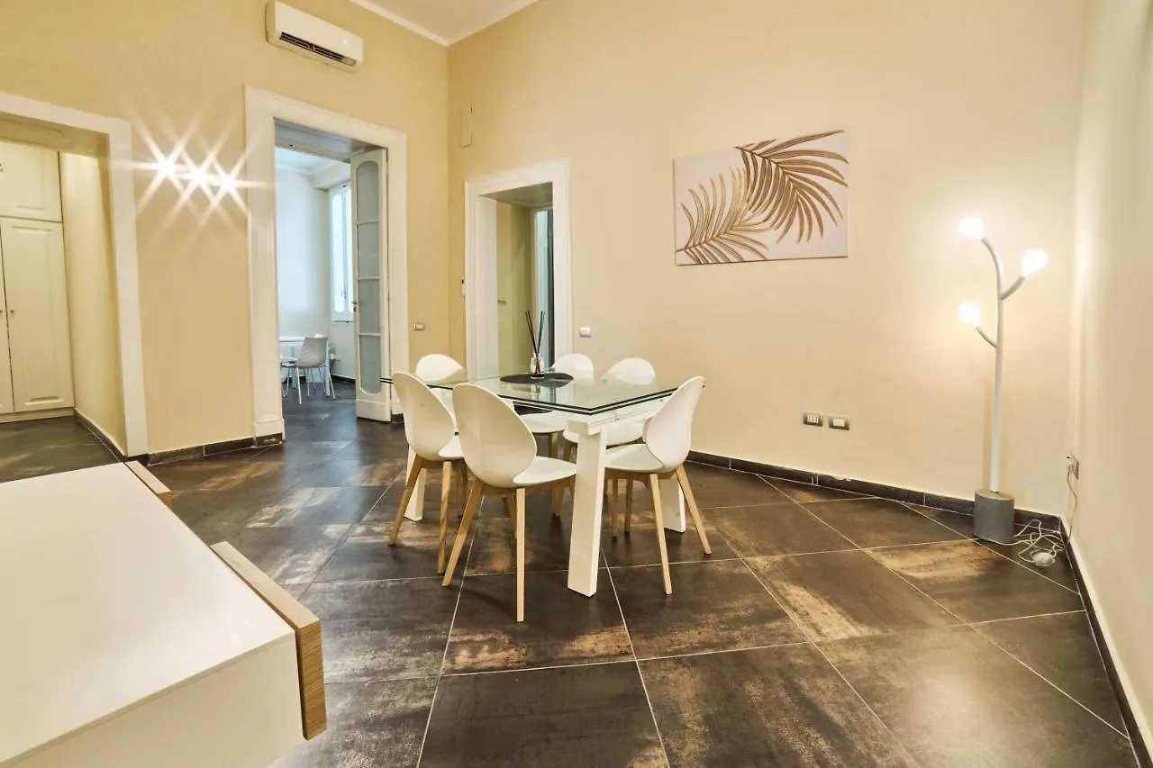 Via Niccolo Tommaseo 14 Apartment Naples